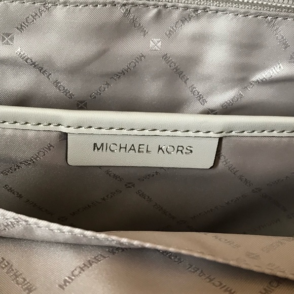 🌼Michael Kors Backpack Set - Picture 11 of 16